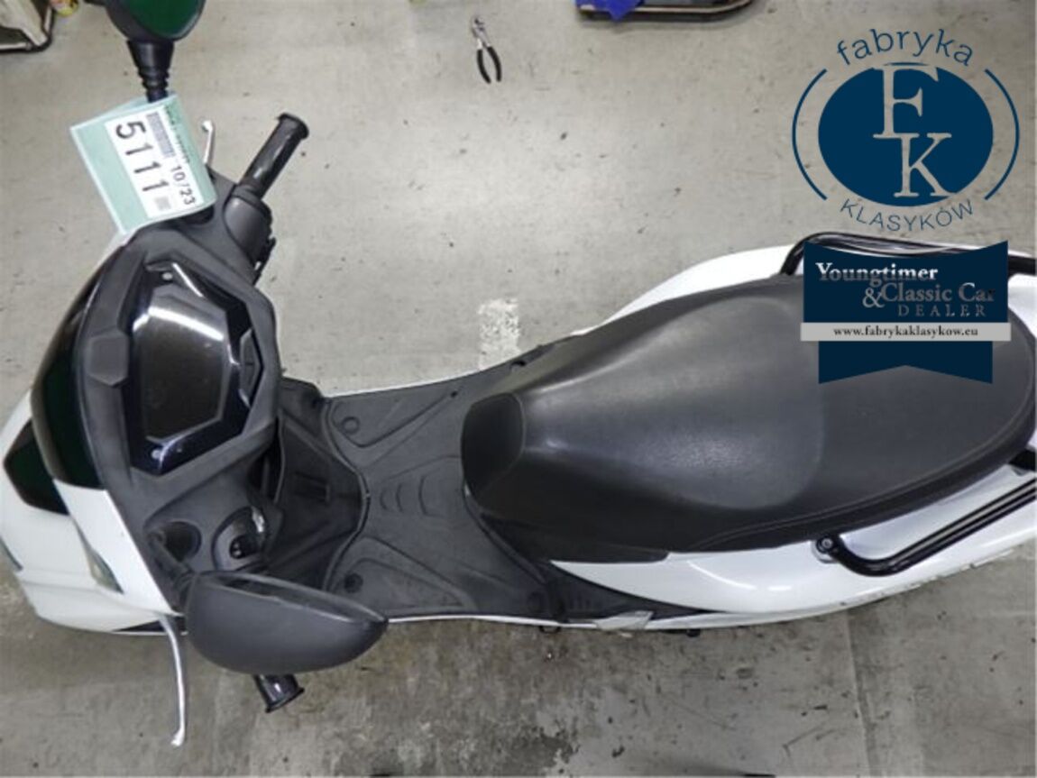 YAMAHA CYGNUS 125XSR-3  - zdjęcie 32