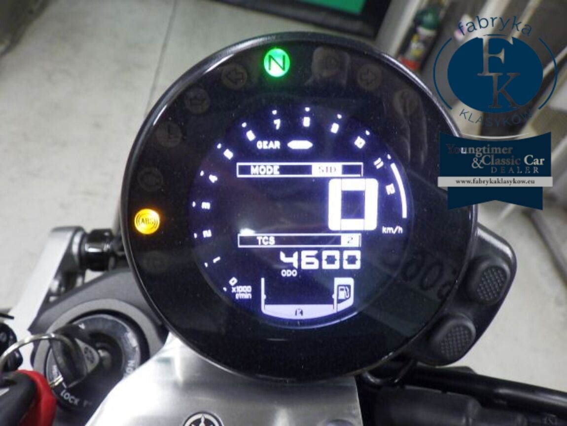 YAMAHA XSR900 2016 - zdjęcie 13