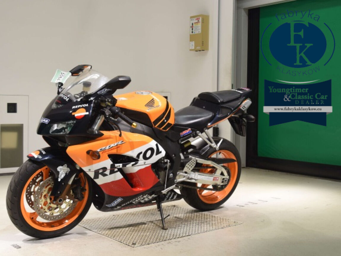 HONDA CBR1000RR 2005 - zdjęcie 5
