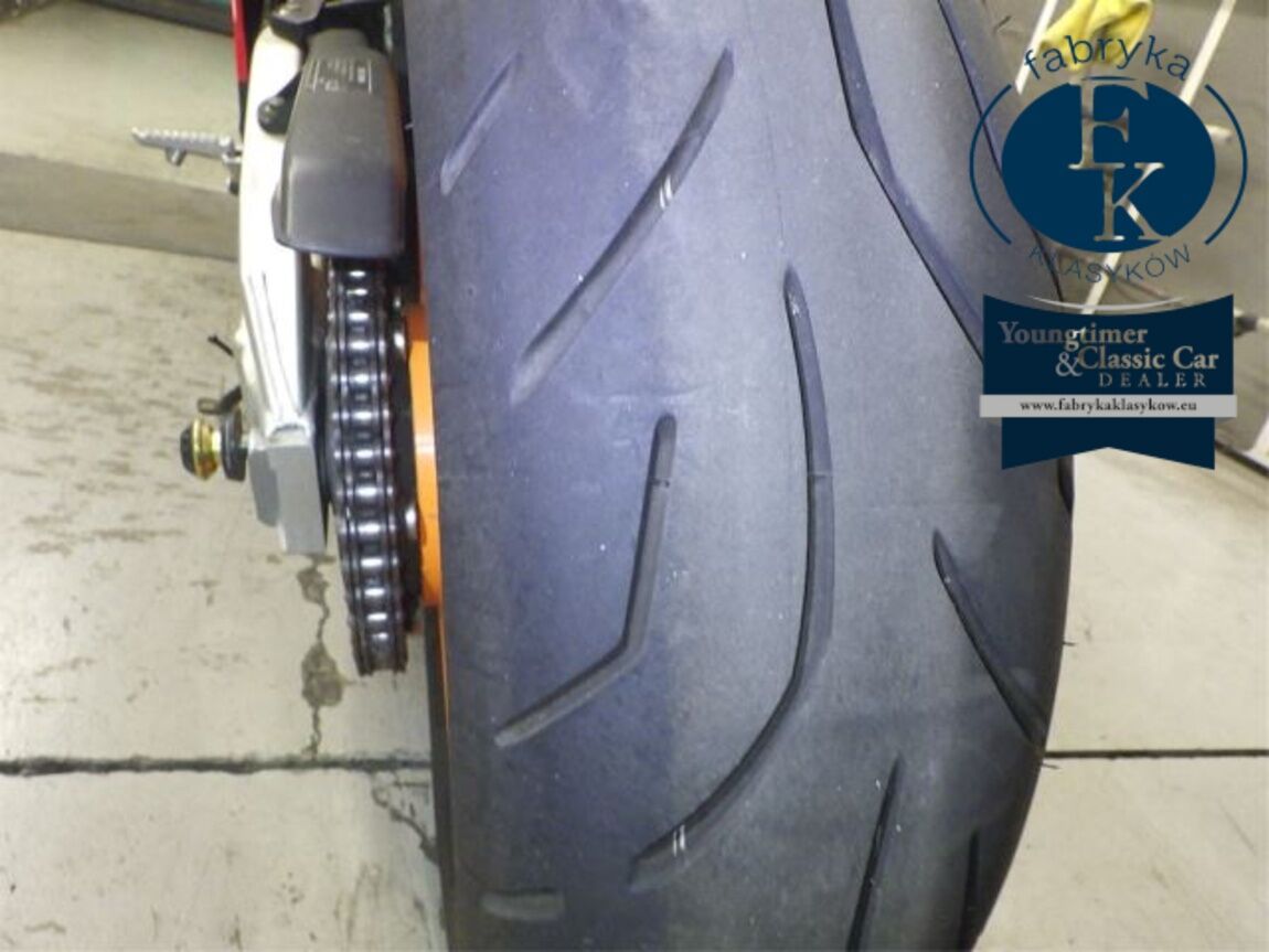 HONDA CBR1000RR 2005 - zdjęcie 26