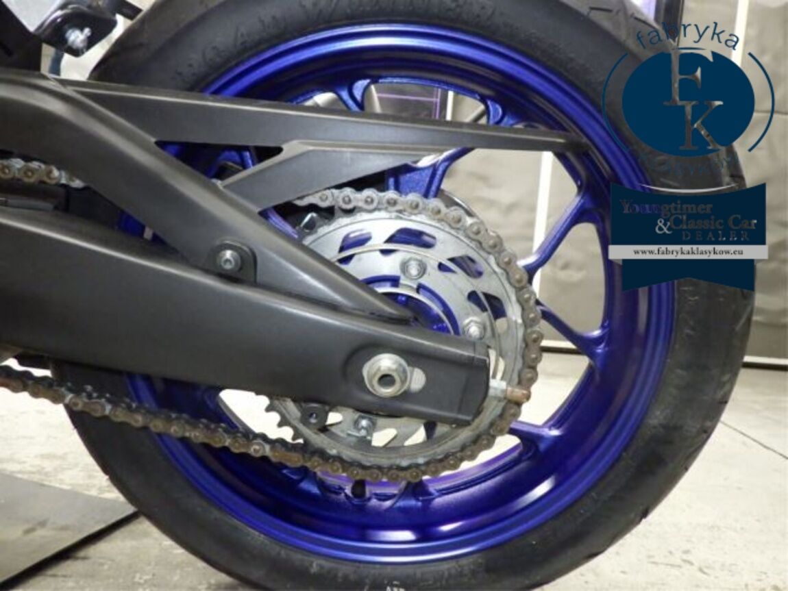 YAMAHA YZF-R25  - zdjęcie 26