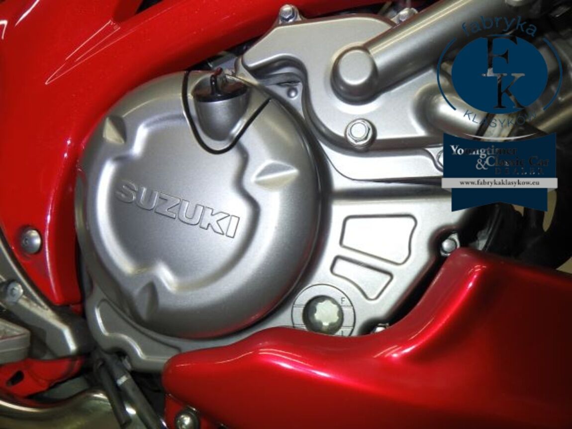 SUZUKI GLADIUS650 ABS 2014 - zdjęcie 11
