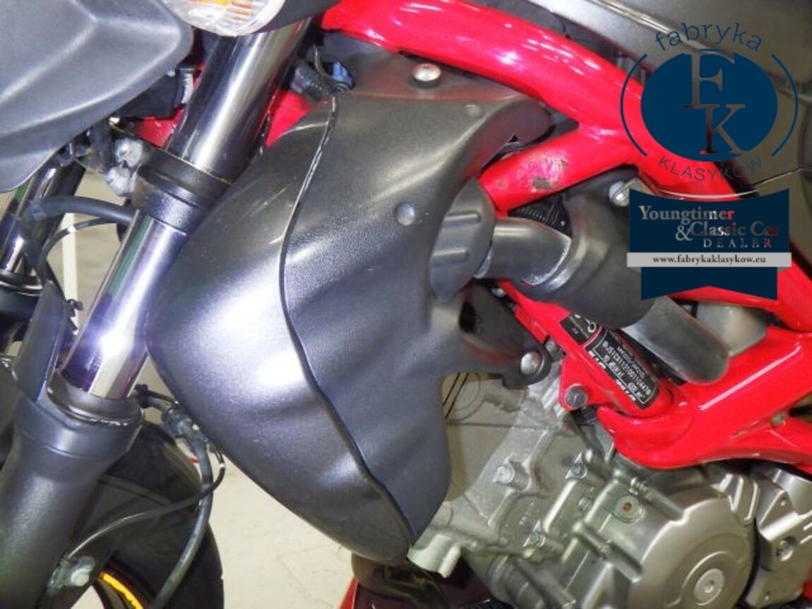 SUZUKI GLADIUS650 ABS 2014 - zdjęcie 19