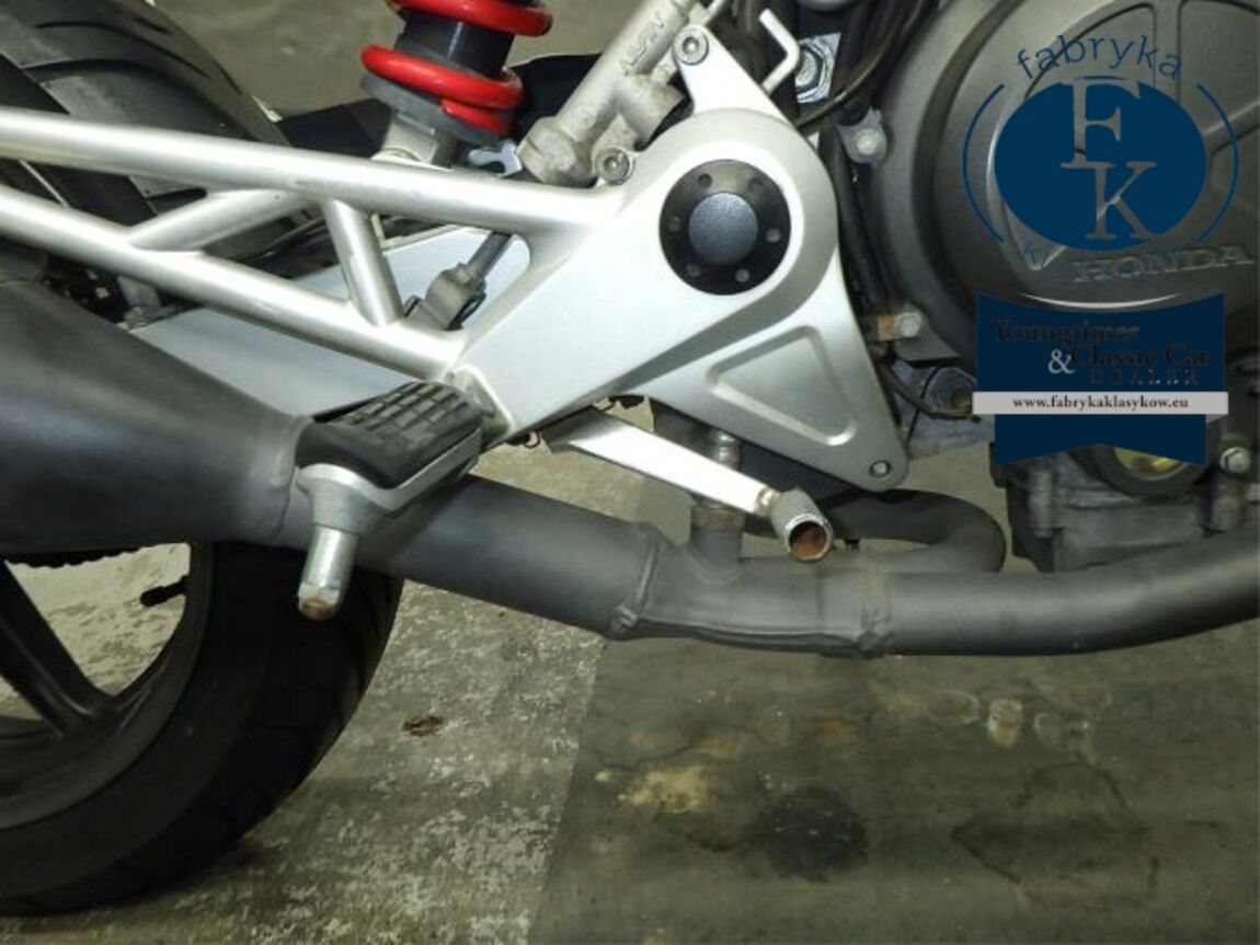 HONDA VTR250  - zdjęcie 30