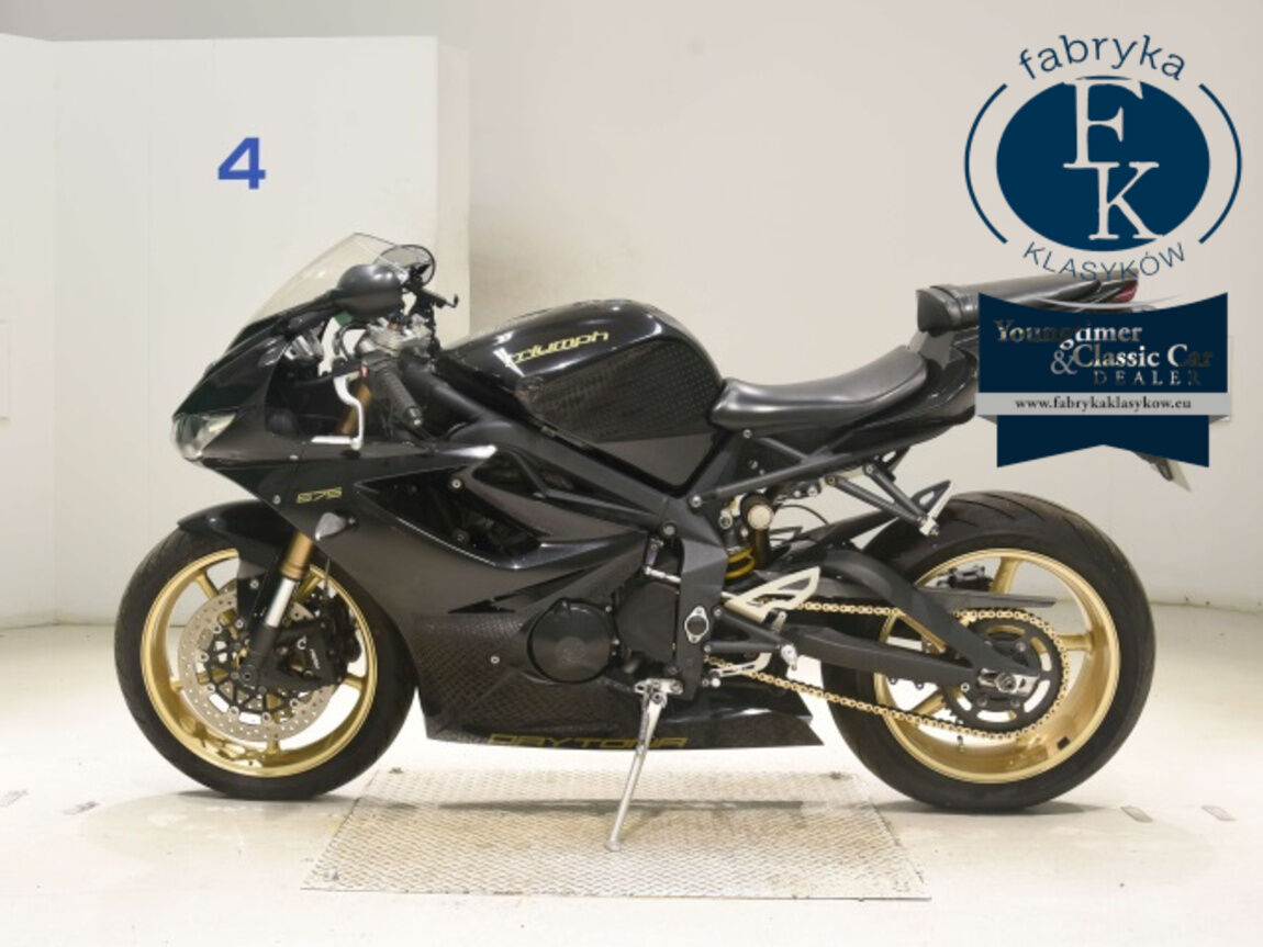 TRIUMPH DAYTONA675 2013 - zdjęcie 3