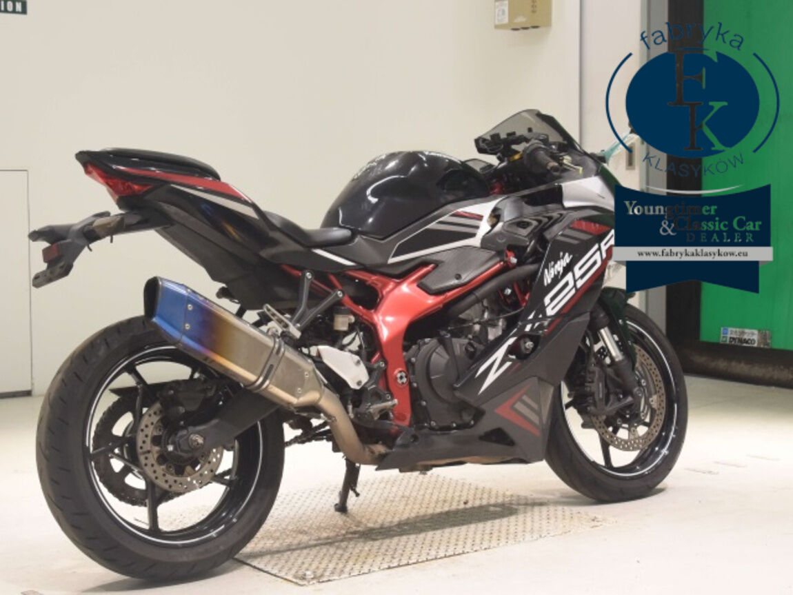 KAWASAKI ZX-25R  - zdjęcie 6