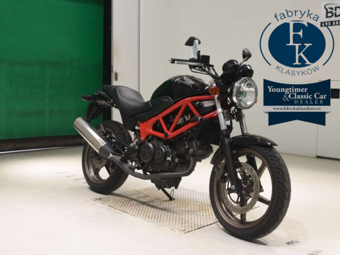 HONDA VTR250  - zdjęcie 4