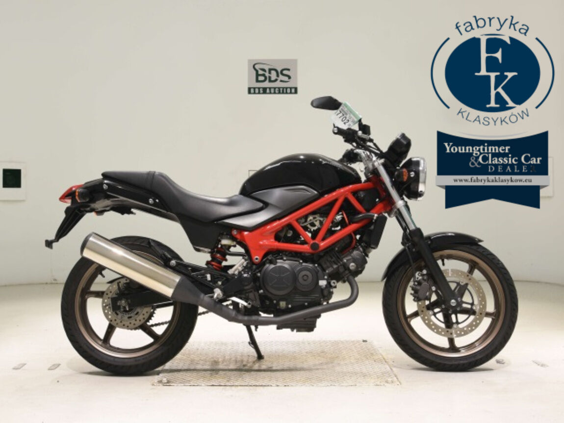 HONDA VTR250  - aukcja, lot NX-2038984093