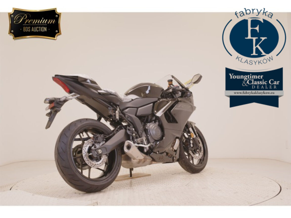 YAMAHA YZF-R7-2 2026 - zdjęcie 6