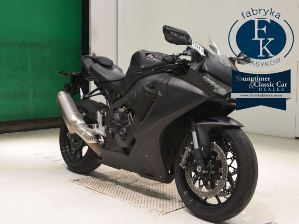 HONDA CBR1000RR  - zdjęcie 4