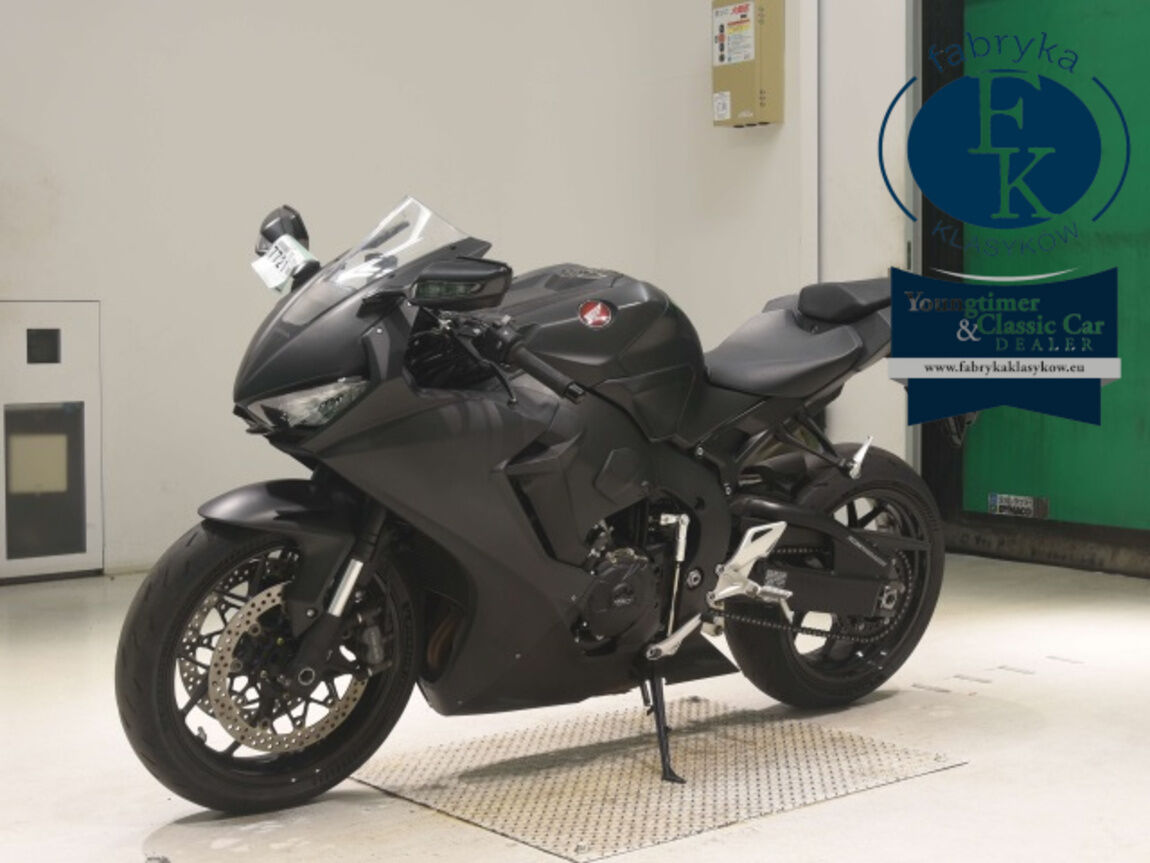 HONDA CBR1000RR  - zdjęcie 5