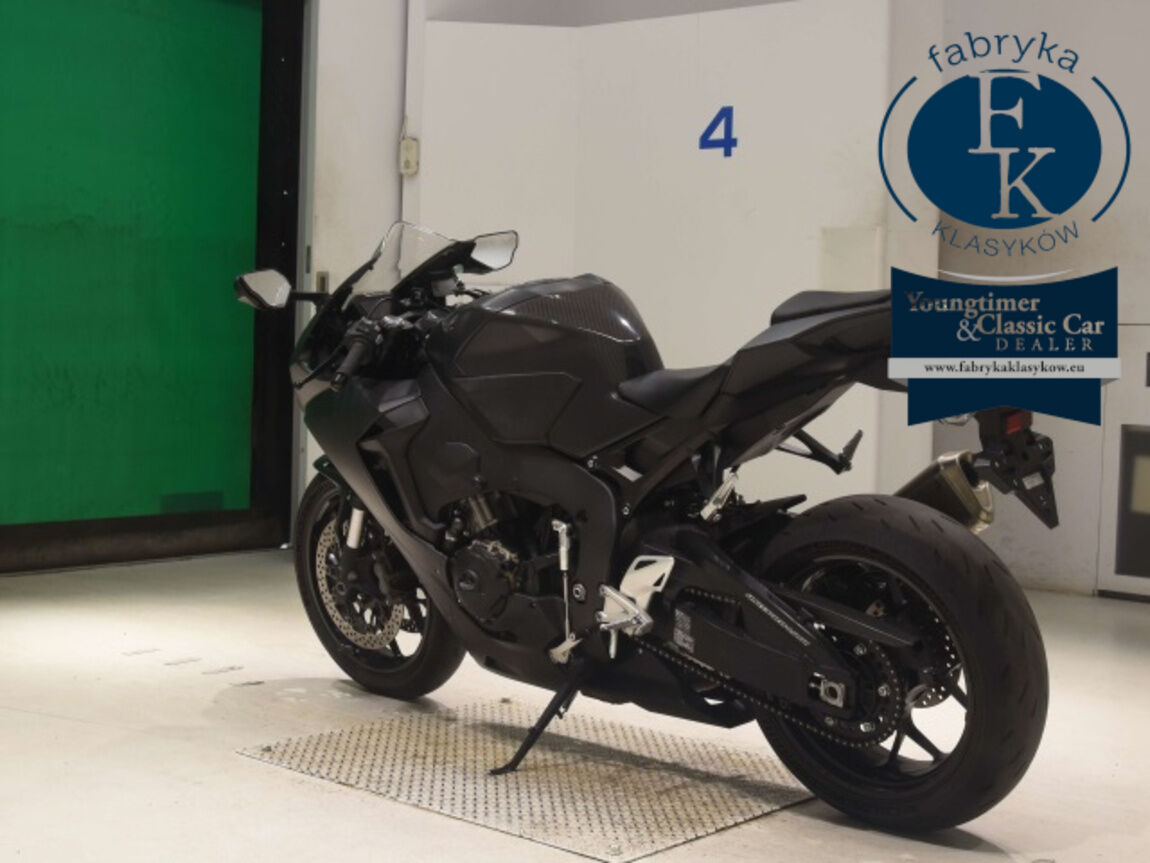 HONDA CBR1000RR  - zdjęcie 7