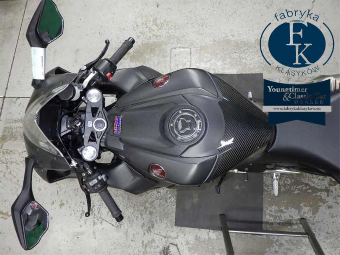 HONDA CBR1000RR  - zdjęcie 32
