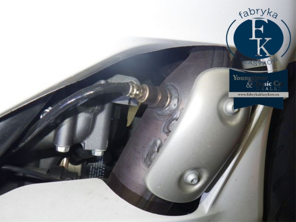 YAMAHA YZF-R7-2 2024 - zdjęcie 15