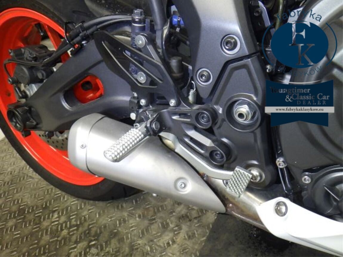 YAMAHA YZF-R7-2 2024 - zdjęcie 31