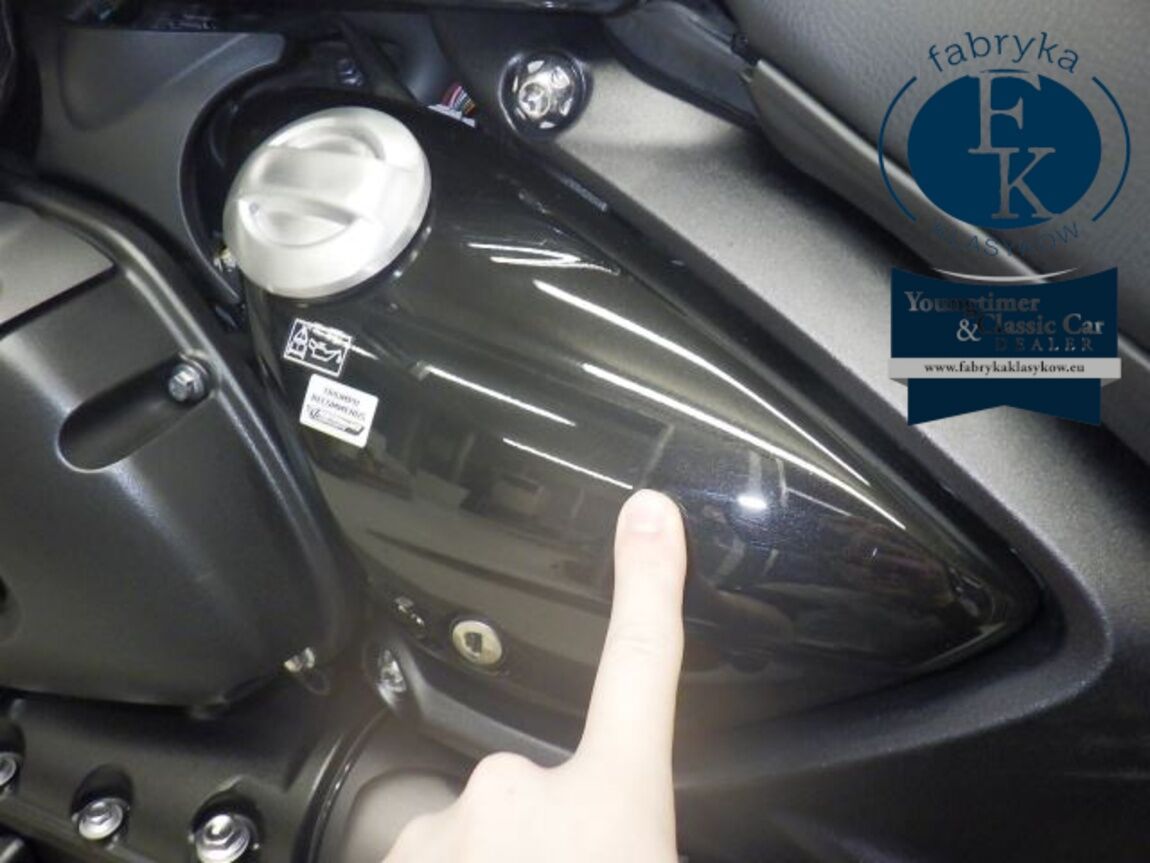 TRIUMPH ROCKET III STORM R 2026 - zdjęcie 18