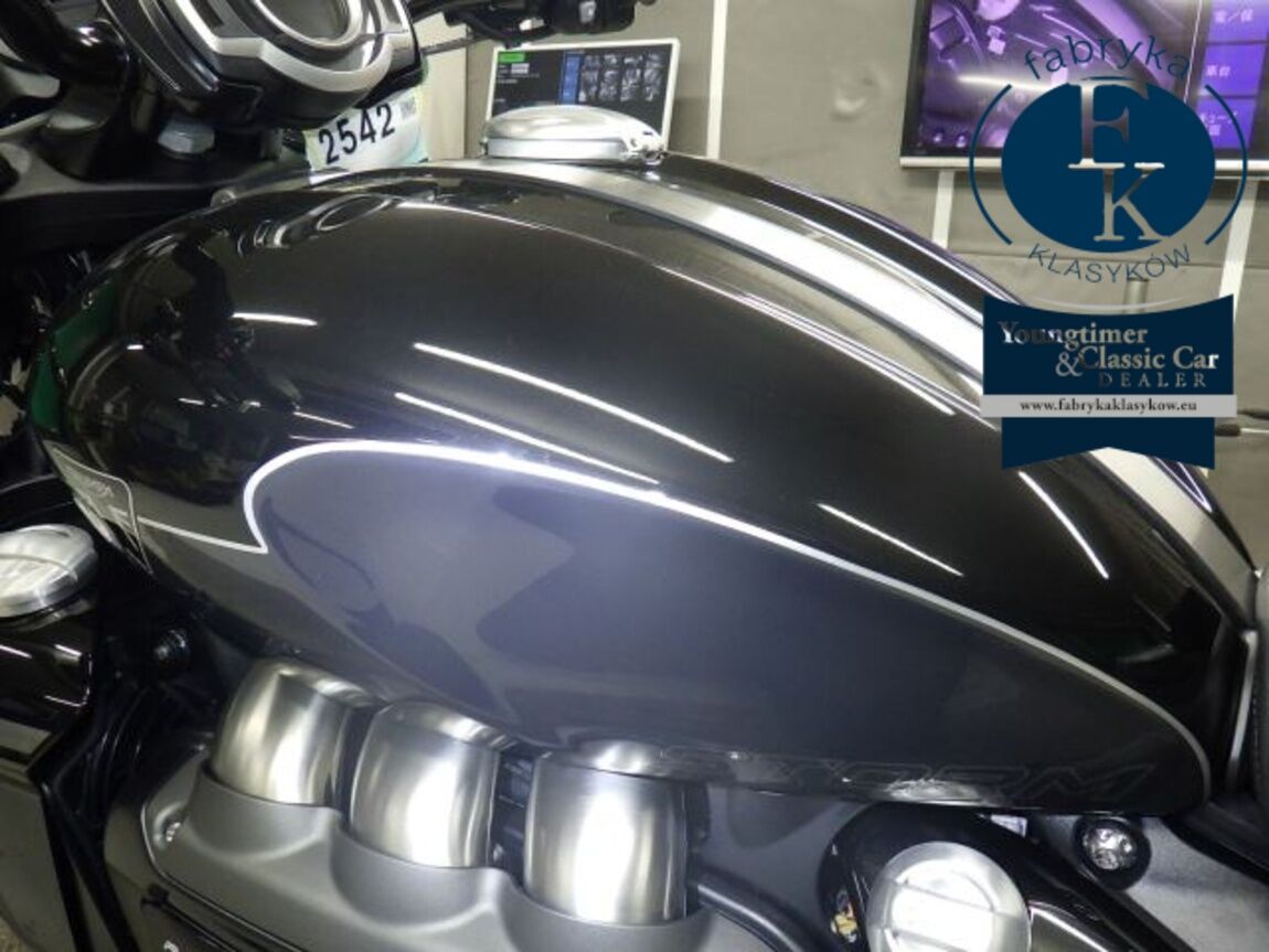 TRIUMPH ROCKET III STORM R 2026 - zdjęcie 19
