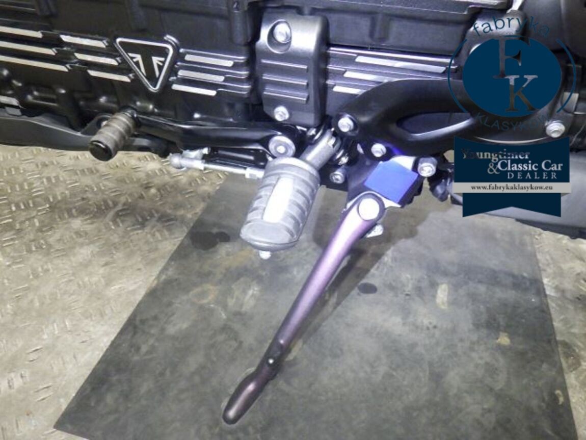 TRIUMPH ROCKET III STORM R 2026 - zdjęcie 29