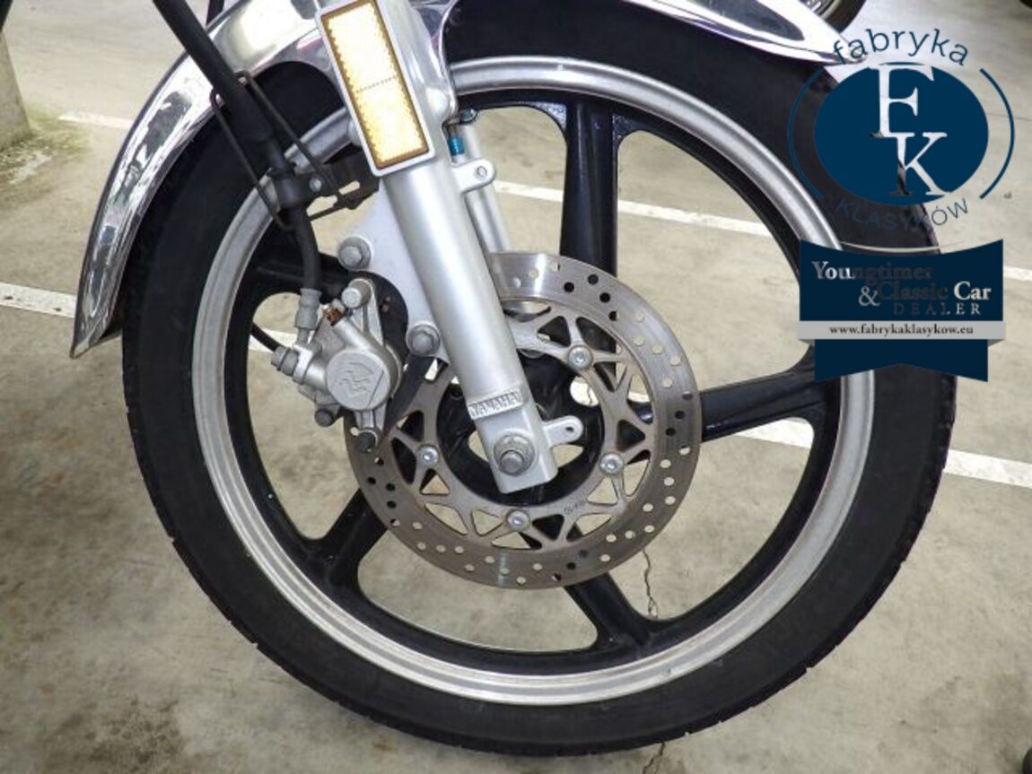 YAMAHA YB125SP  - zdjęcie 17