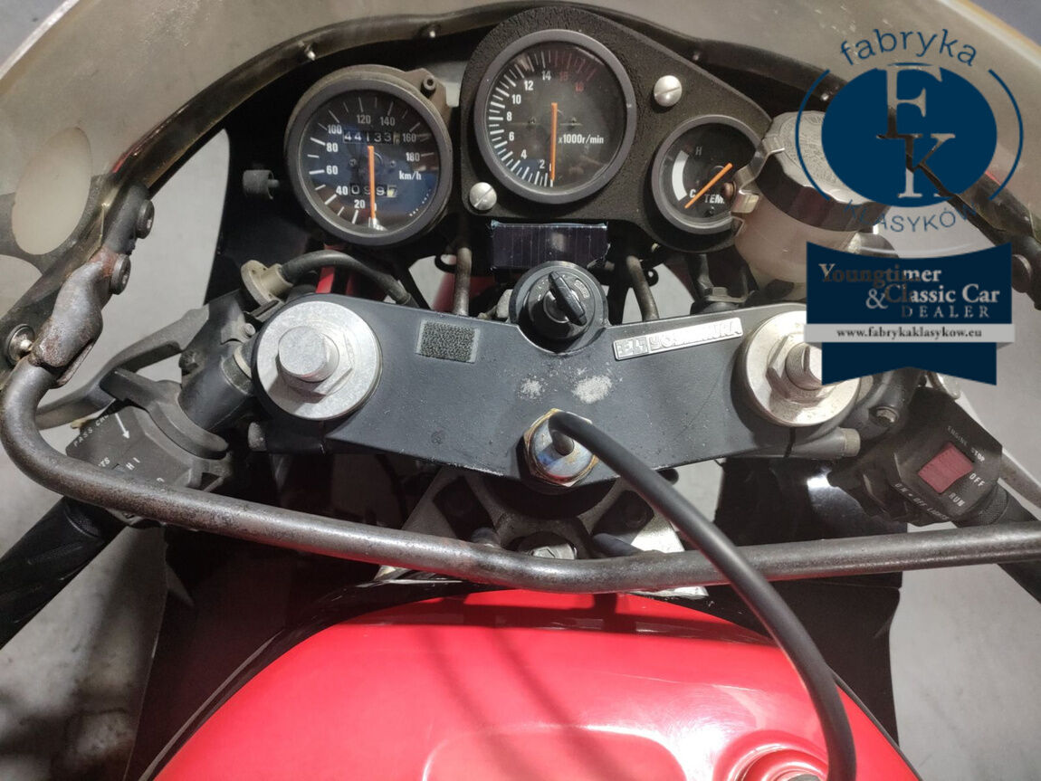 SUZUKI GSX-R400R 1994 - zdjęcie 6