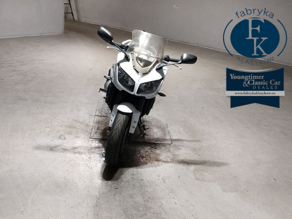 YAMAHA FZ-1 FEATHER 2011 - zdjęcie 4