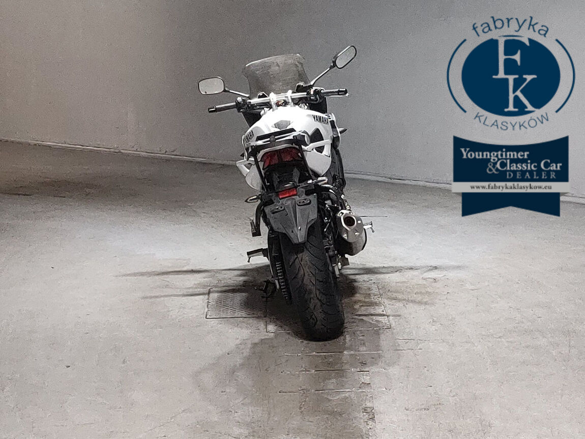 YAMAHA FZ-1 FEATHER 2011 - zdjęcie 5