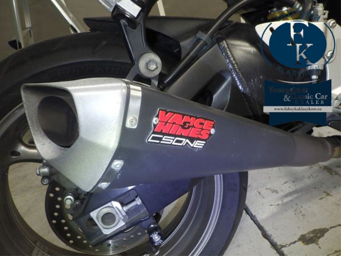 SUZUKI GSX-R750 2008 - zdjęcie 14
