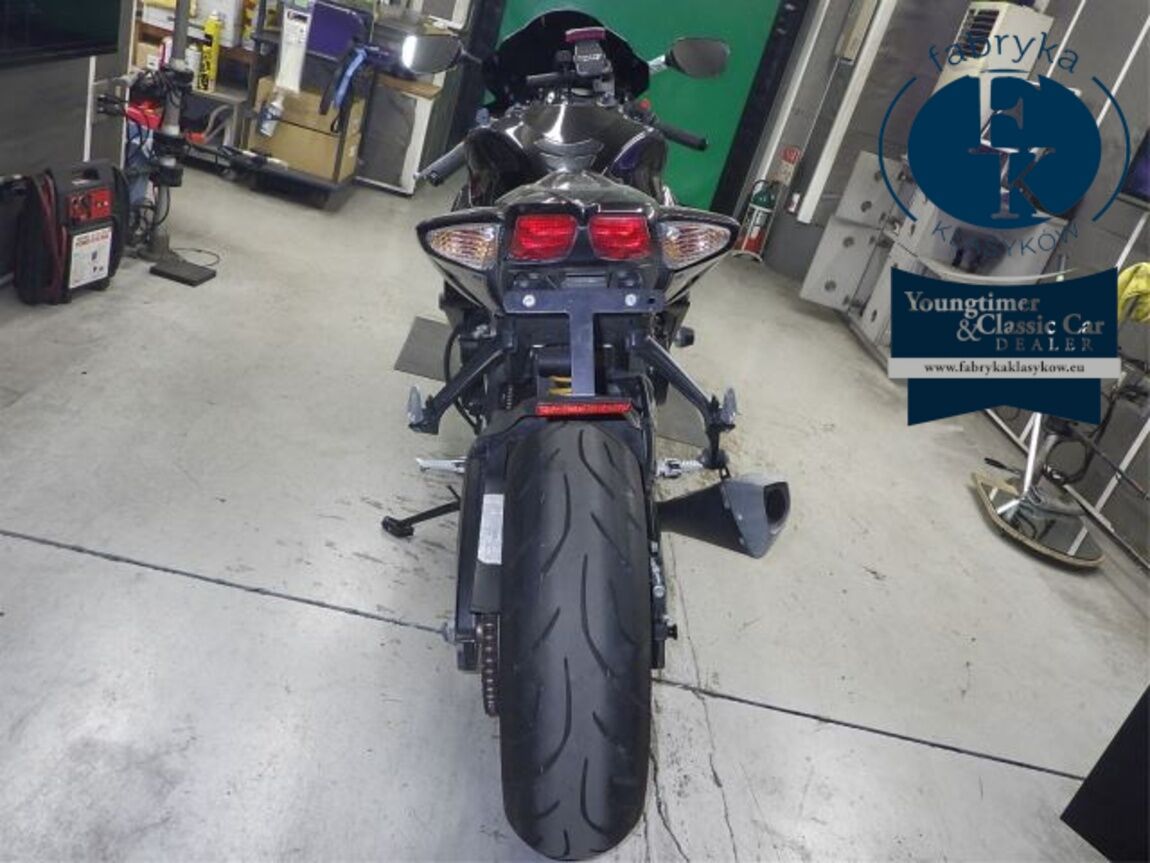 SUZUKI GSX-R750 2008 - zdjęcie 31