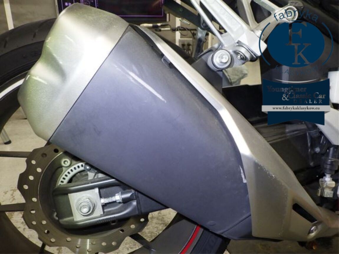 HONDA CBR400R-2 2022 - zdjęcie 16
