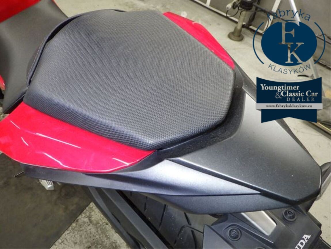 HONDA CBR400R-2 2022 - zdjęcie 17