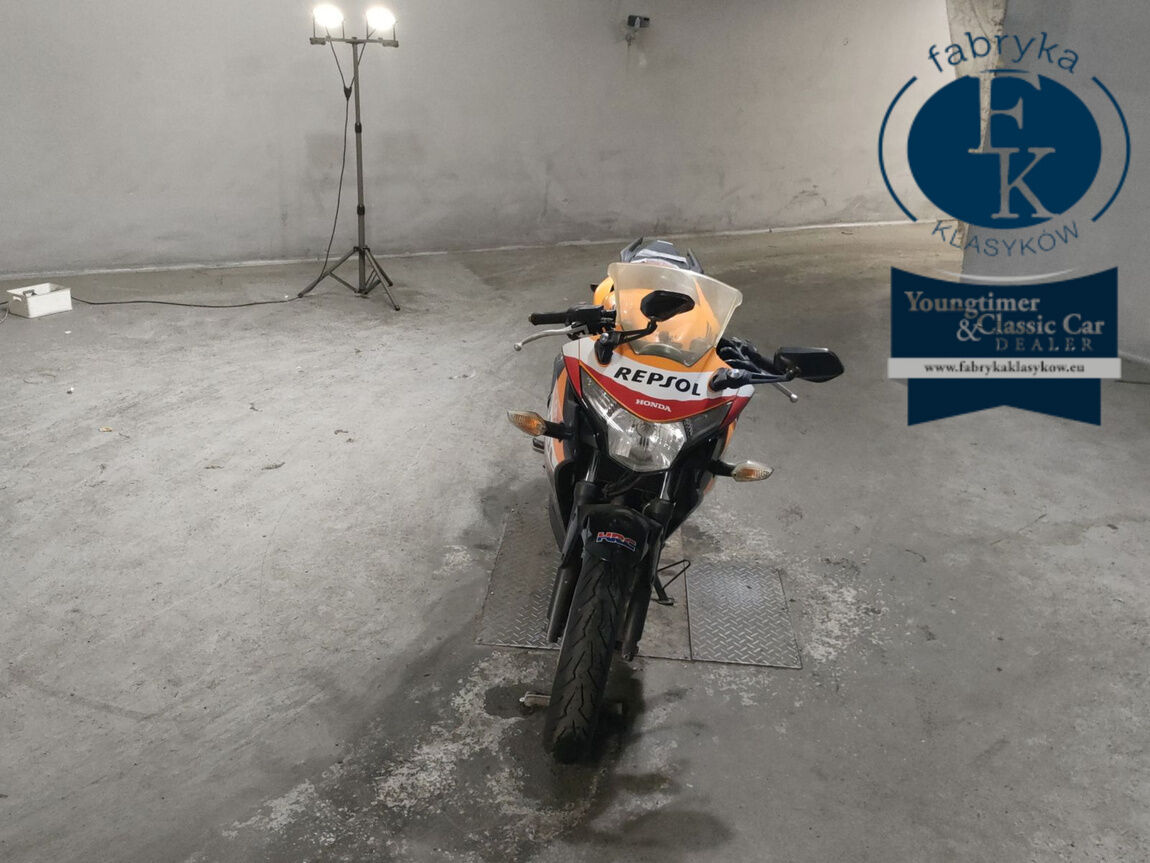 HONDA CBR250R - zdjęcie 4
