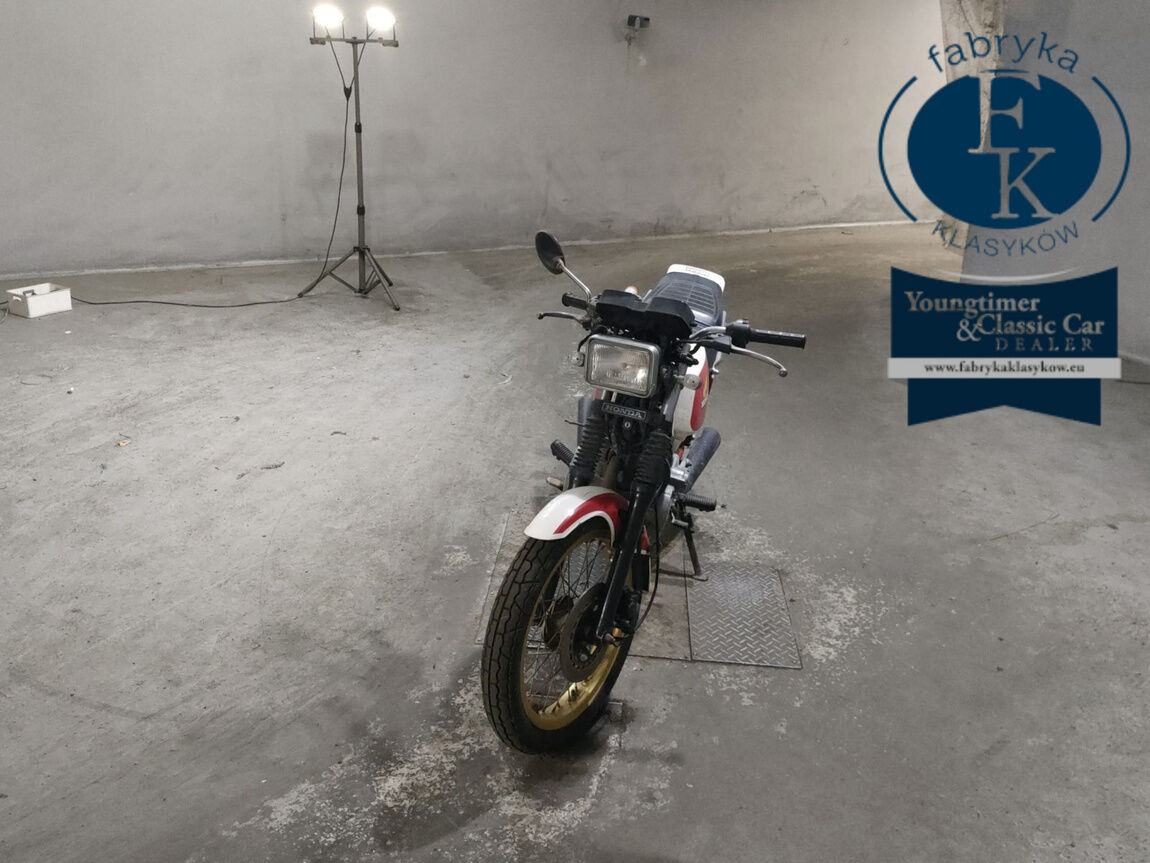 HONDA CB250RS  - zdjęcie 4