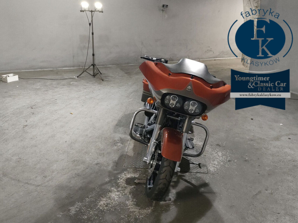 HARLEY-DAVIDSON FLTRXSE1800CVO 2013 - zdjęcie 4