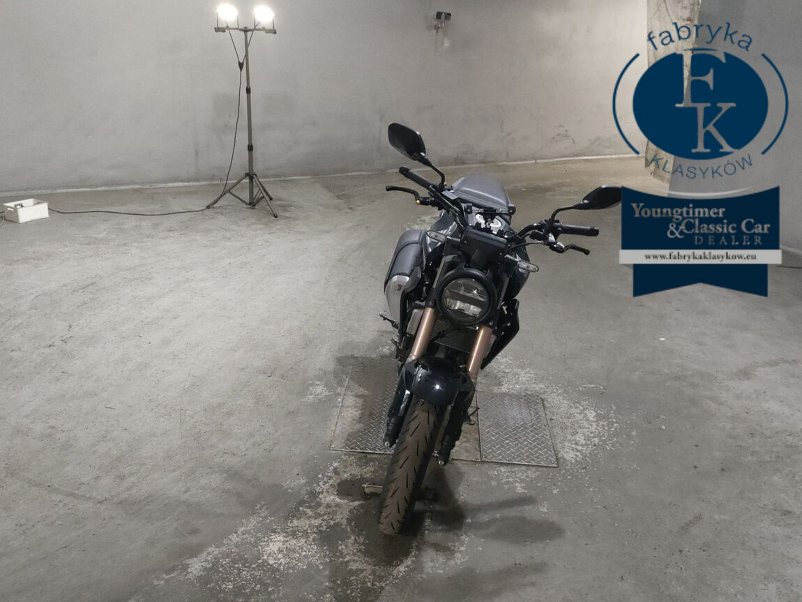 HONDA CB250R - zdjęcie 4
