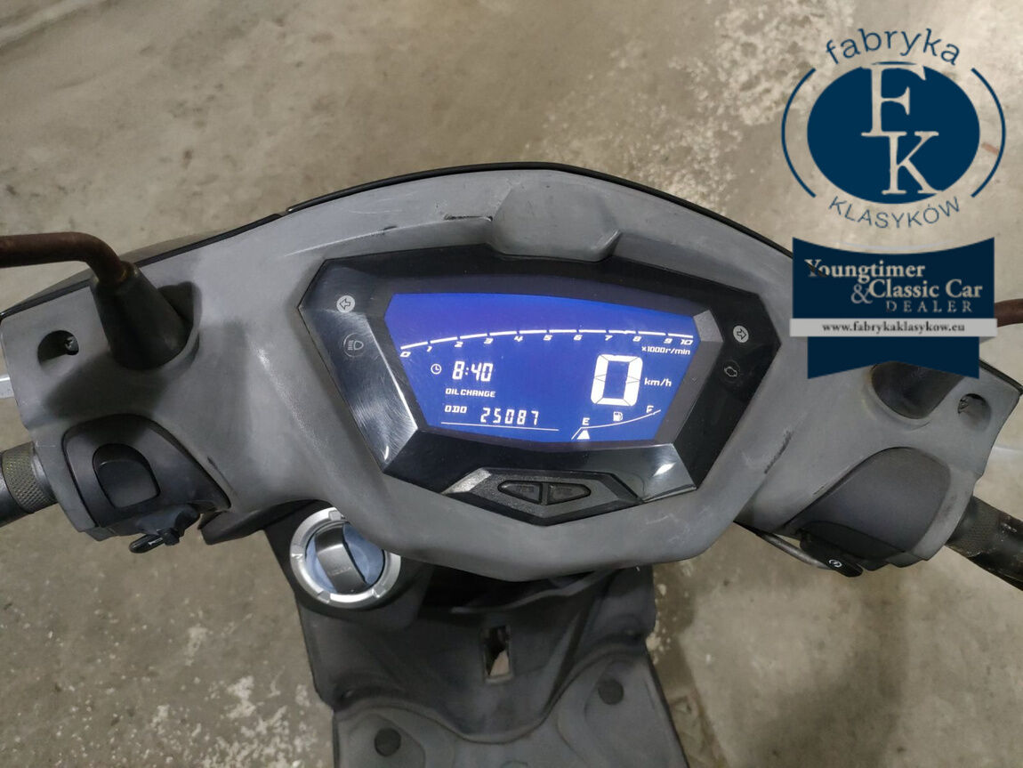 YAMAHA CYGNUS125XSR  - zdjęcie 6