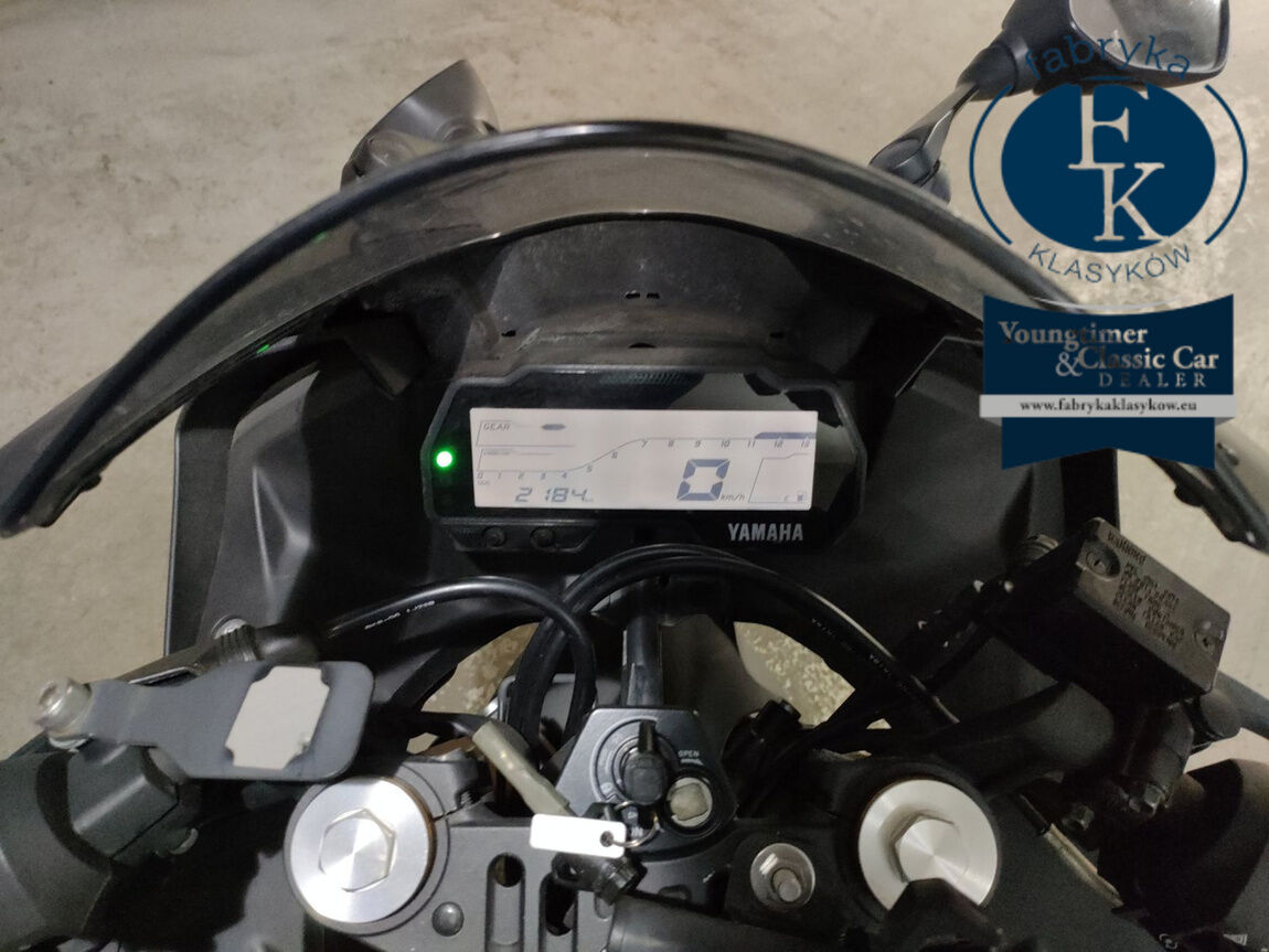 YAMAHA YZF-R15  - zdjęcie 6