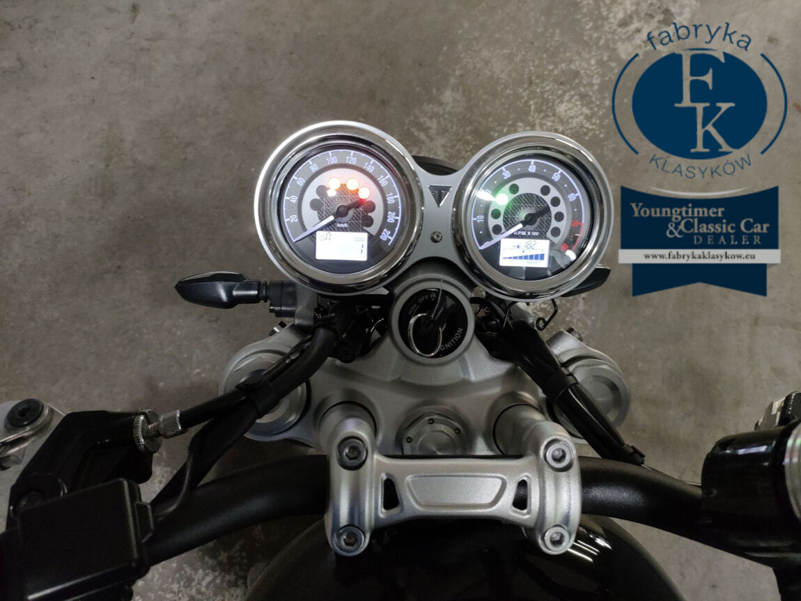 TRIUMPH SPEED TWIN 2022 - zdjęcie 6
