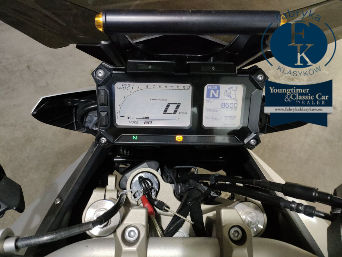 YAMAHA MT-09 2015 - zdjęcie 6