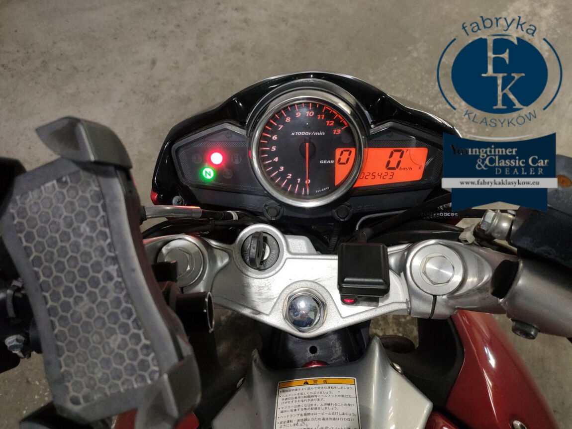 SUZUKI GSR250  - zdjęcie 6