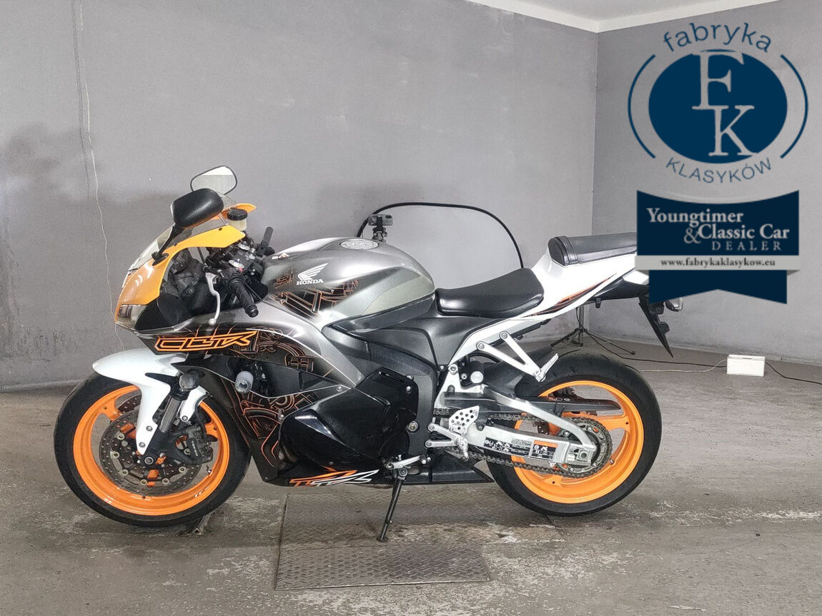 HONDA CBR600RR 2020 - zdjęcie 3