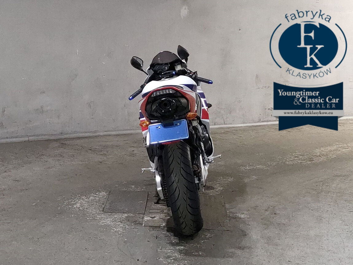 HONDA CBR600RR 2015 - zdjęcie 5