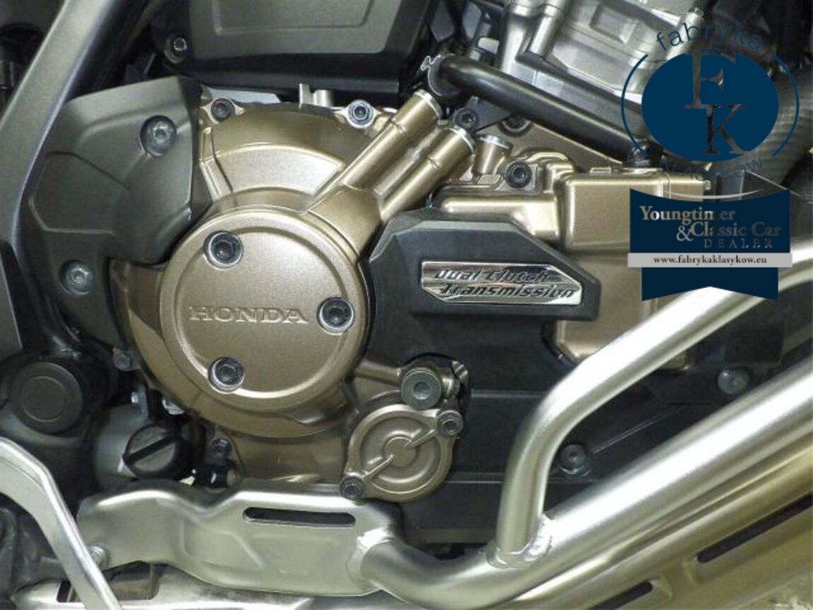 HONDA CRF1100L AFRICA TWIN D 2020 - zdjęcie 9