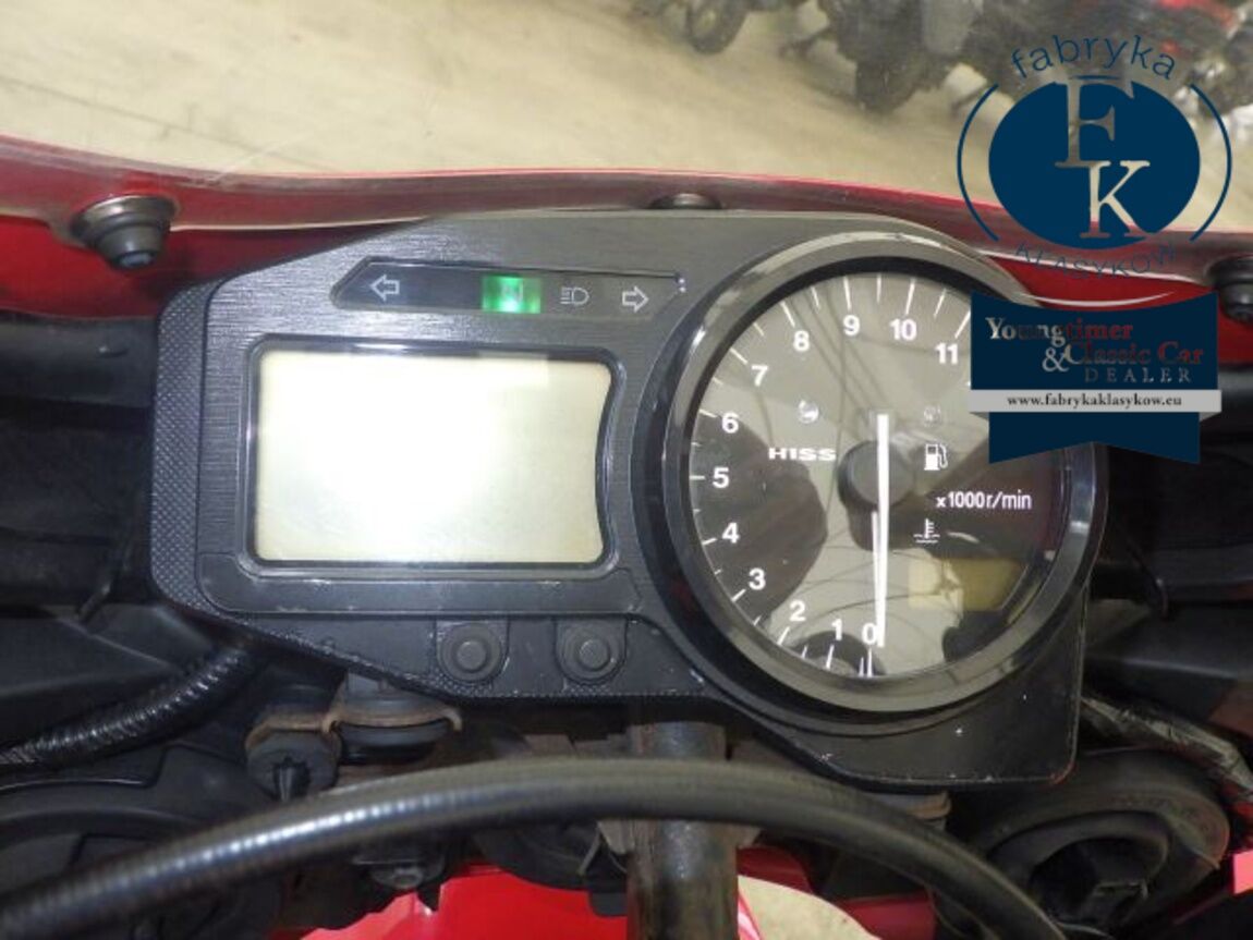 HONDA CBR954RR 2002 - zdjęcie 8