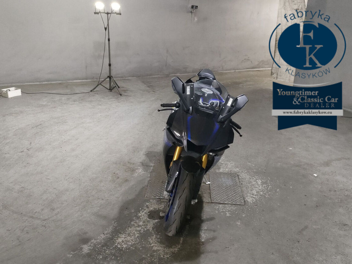 YAMAHA YZF-R1M 2023 - zdjęcie 5