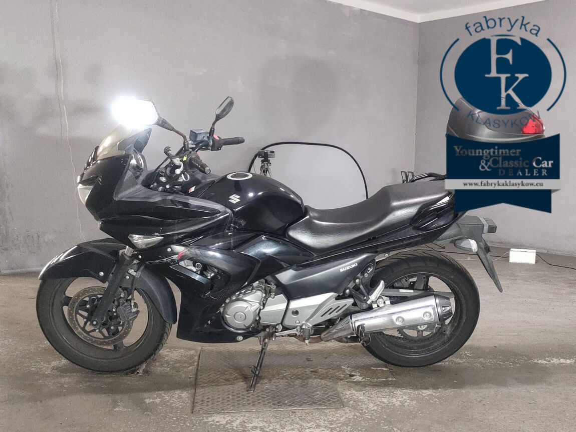 SUZUKI GSR250F  - zdjęcie 3