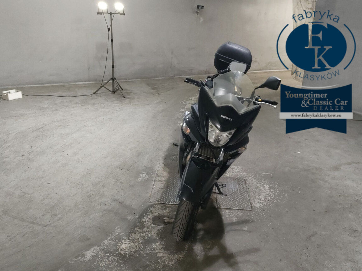 SUZUKI GSR250F  - zdjęcie 4