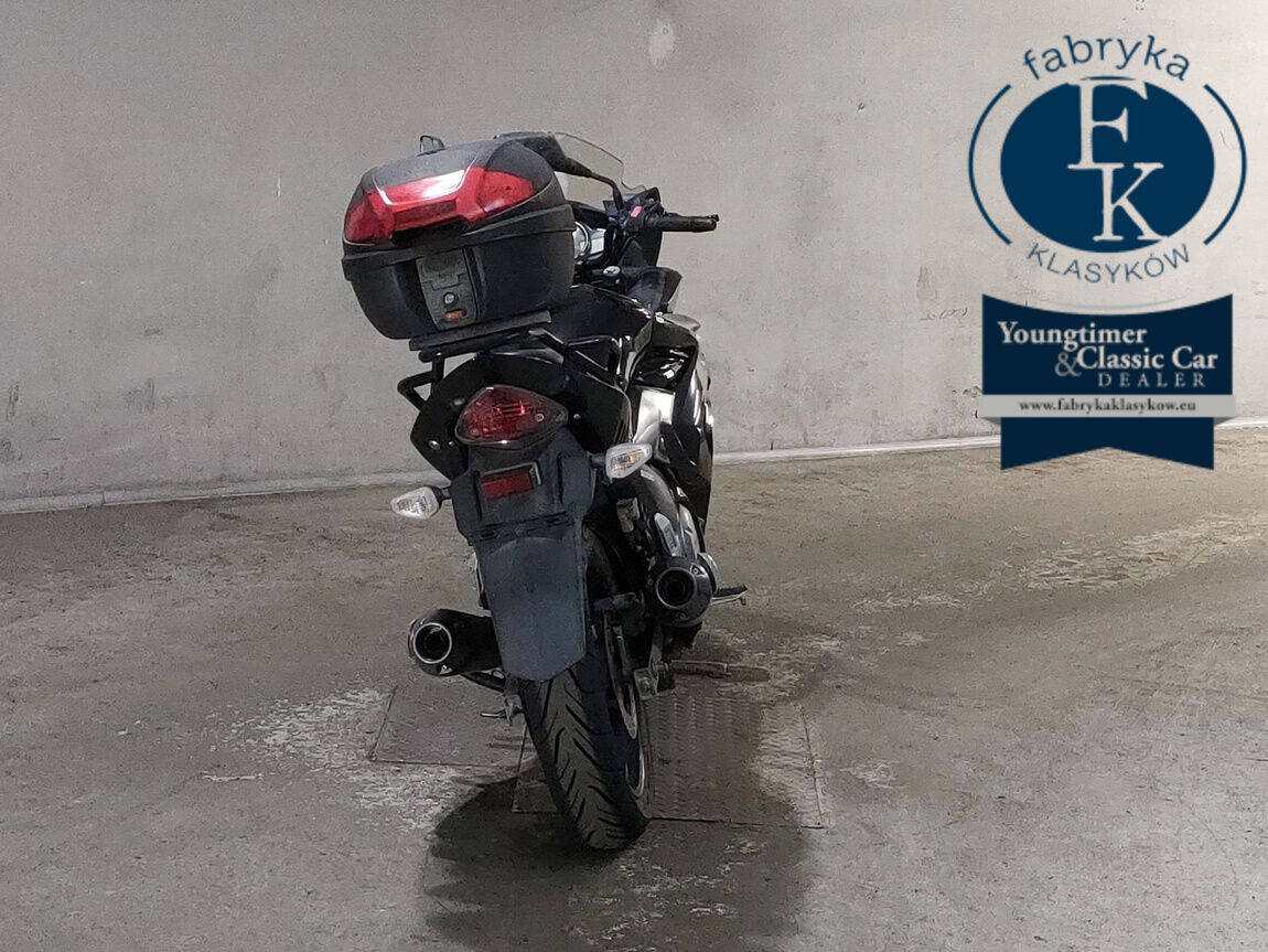 SUZUKI GSR250F  - zdjęcie 5