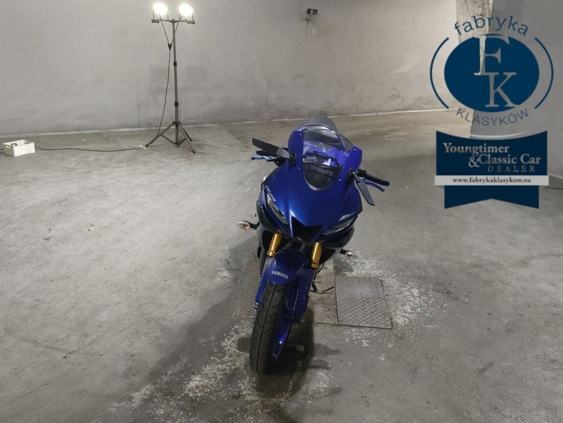 YAMAHA YZF-R25  - zdjęcie 4