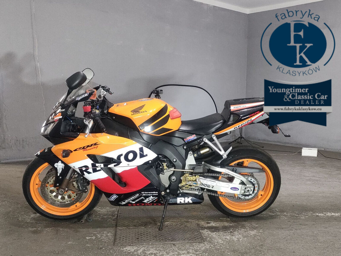HONDA CBR1000RR 2005 - zdjęcie 3