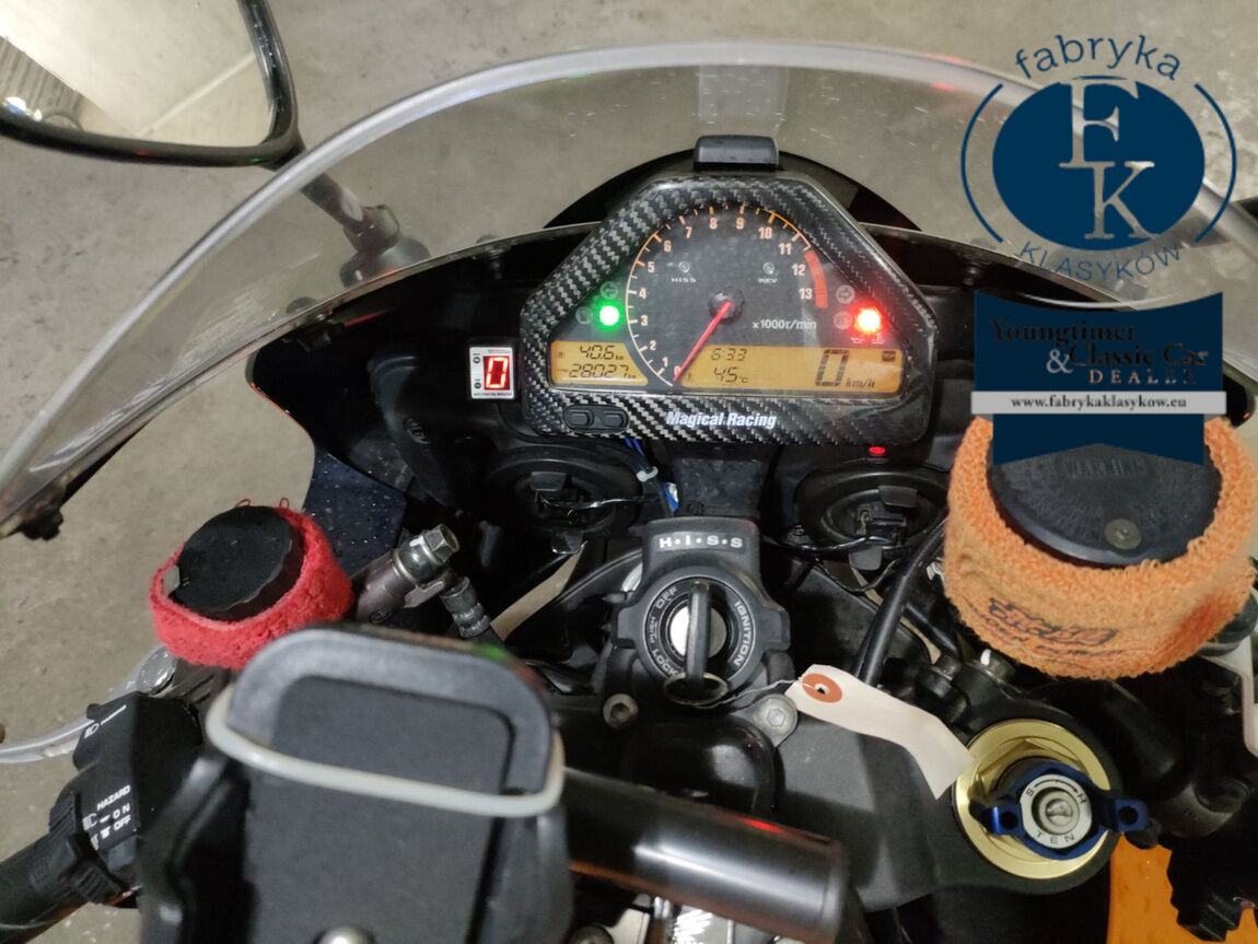 HONDA CBR1000RR 2005 - zdjęcie 6